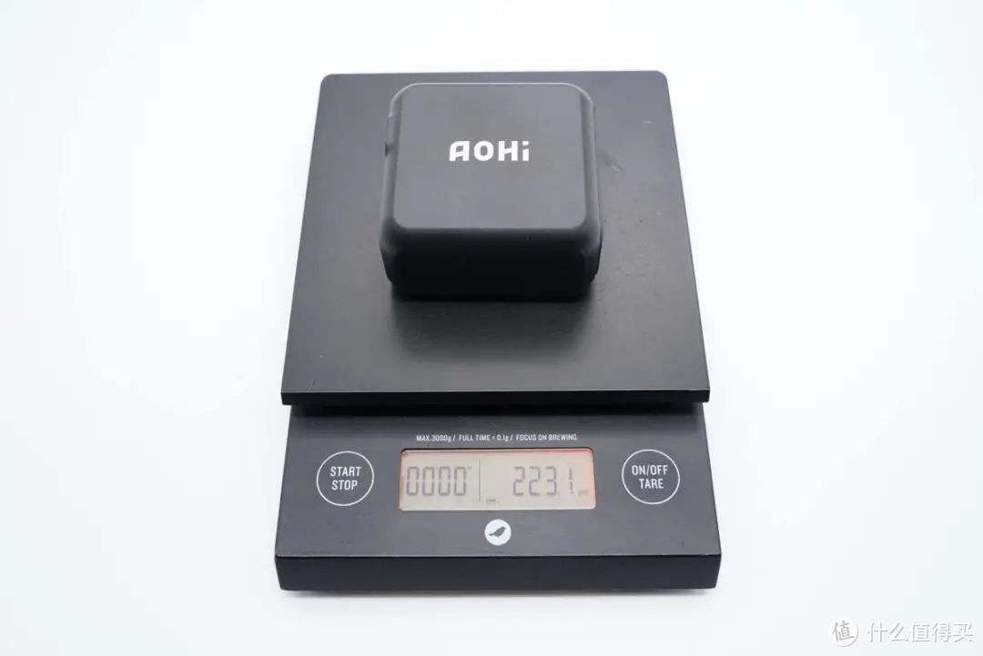 拆解报告：AOHi 100W双USB-C口氮化镓快充充电器