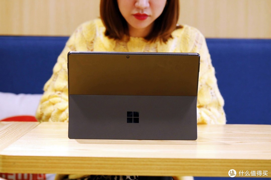 移动办公生产力巅峰，Surface Pro 8 与 Windows 11 体验评测