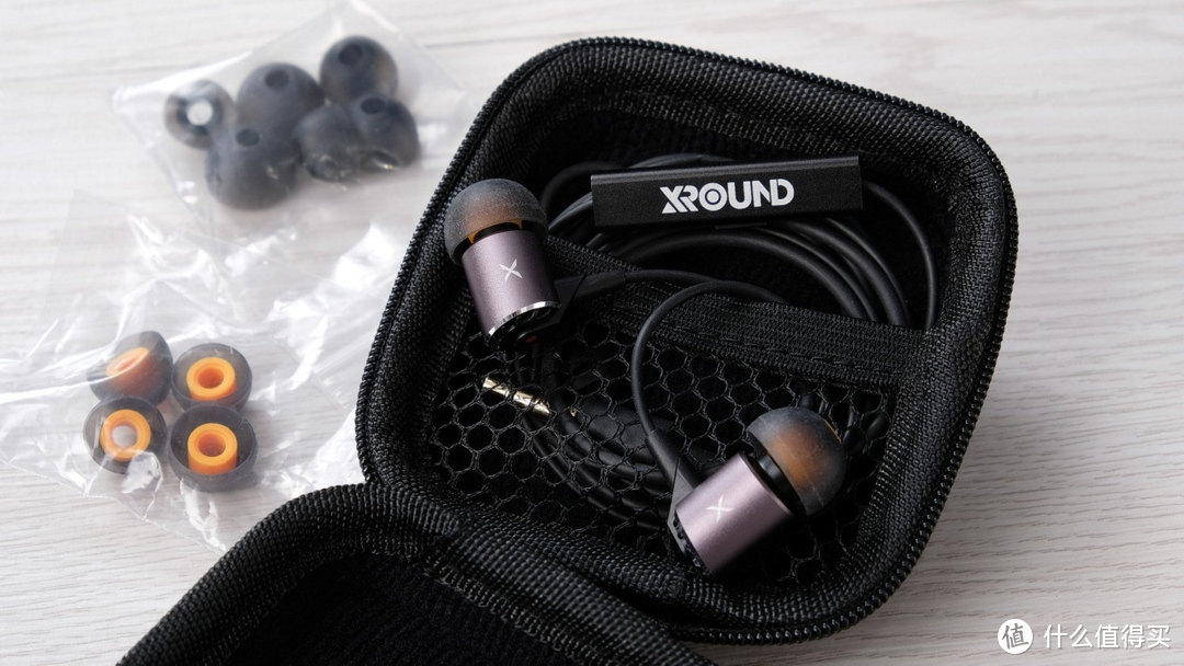 XROUND 做到了！ 一次性满足游戏及音乐使用的无线、入耳式耳机，全都开箱给你看