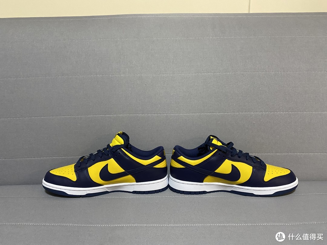 密歇根大学专属配色，经典的Nike Dunk Low