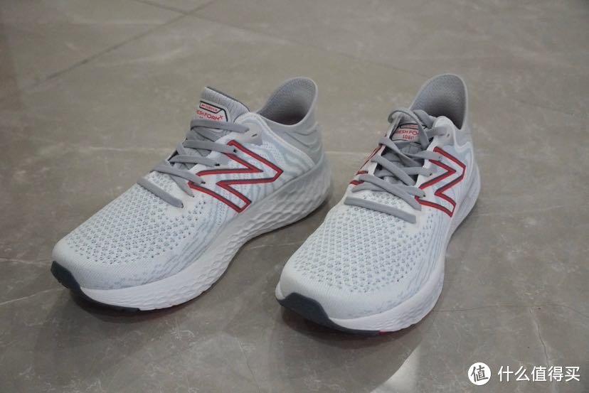 我的第一双New Balance跑鞋1080V11开箱及使用体验