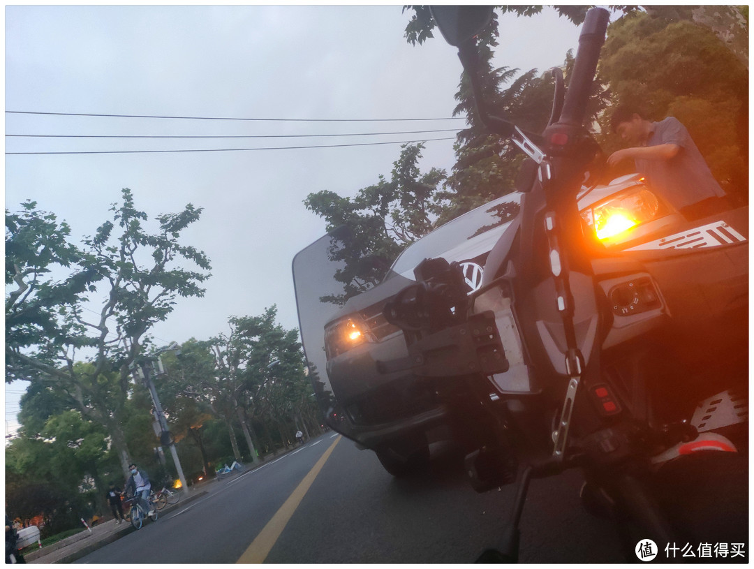 摩托车事故合集-求求你放过摩托吧！【270期】-交通事故警世-交通事故警世-哔哩哔哩视频