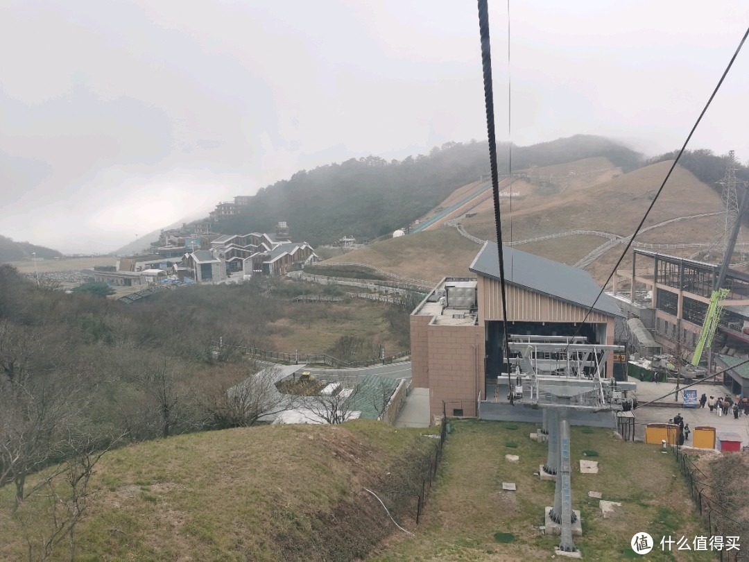 安吉丨云上草原感受在云端的青青草地，刺激温和项目都有，团建好去处