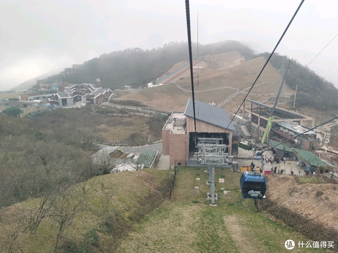 安吉丨云上草原感受在云端的青青草地，刺激温和项目都有，团建好去处