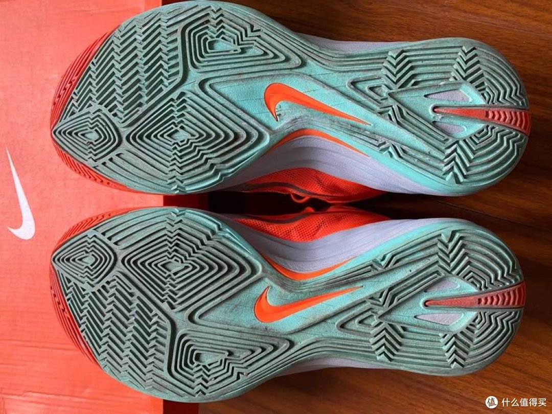 柜子翻出老鞋nike hyperdunk 2014_篮球鞋_什么值得买