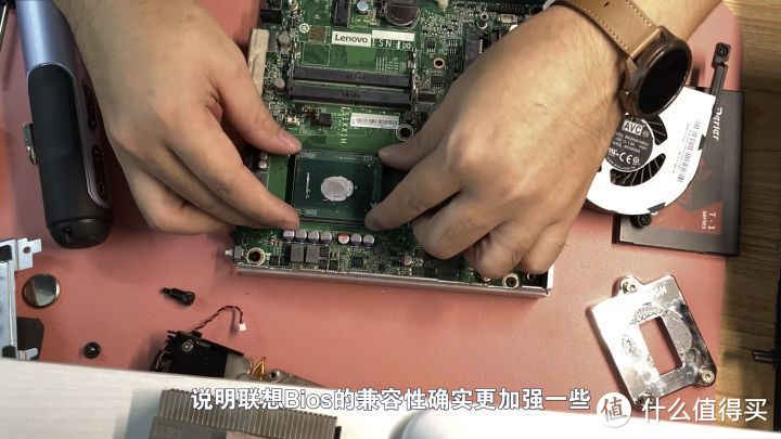 超高性价比黑苹果小主机：200块的i7处理器QHPW+MacOS 12体验