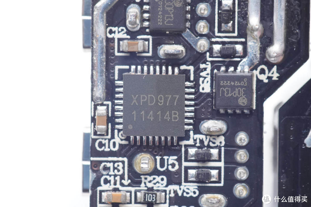 拆解报告：Baseus倍思30W 2A1C快充充电器CCCP30UC