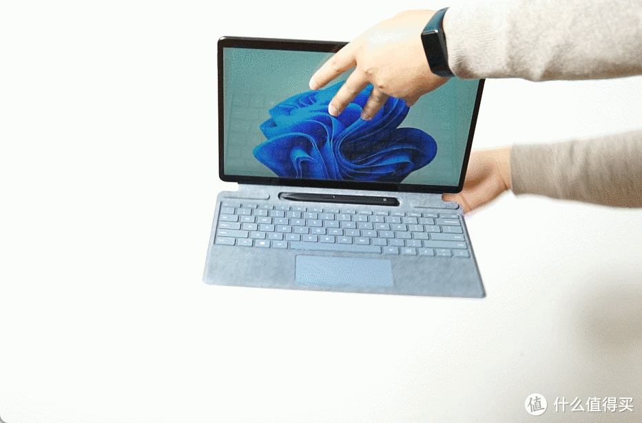 Surface Pro 8 详测：1万3的平板电脑，生产力？