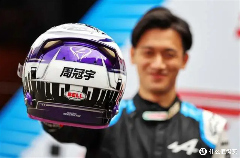 周冠宇成F1首位中国车手，宇舶表就偷着乐吧！
