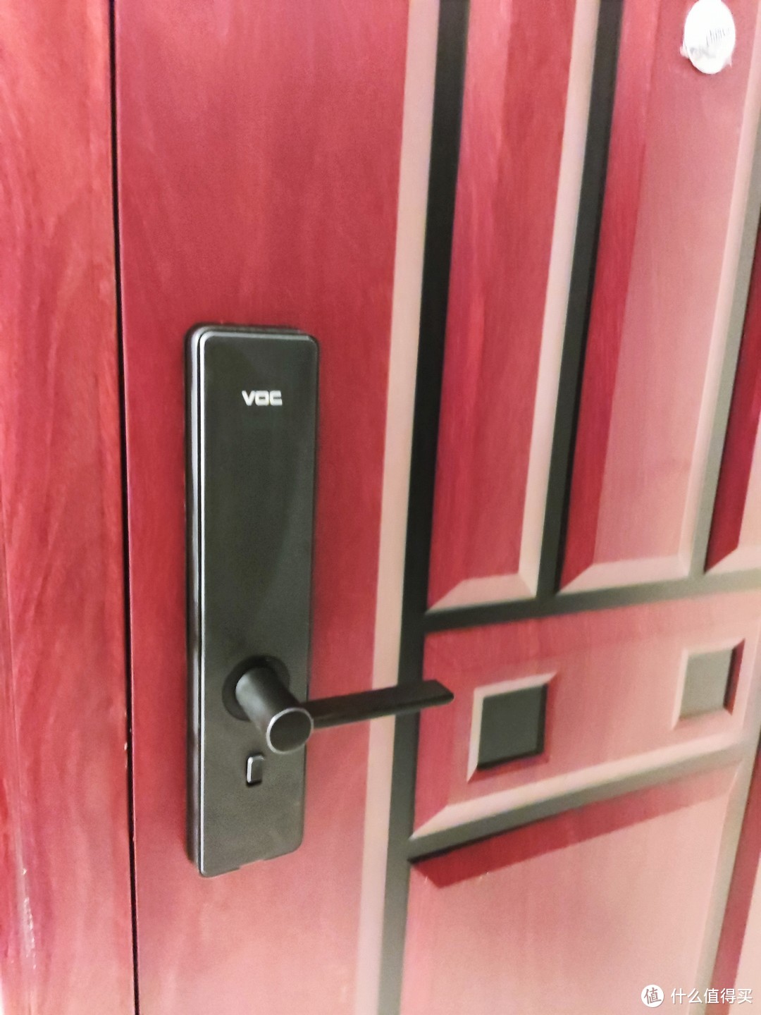 有了荣耀VOC智能门锁X6，出门终于不用带钥匙啦，多样解锁安心省心