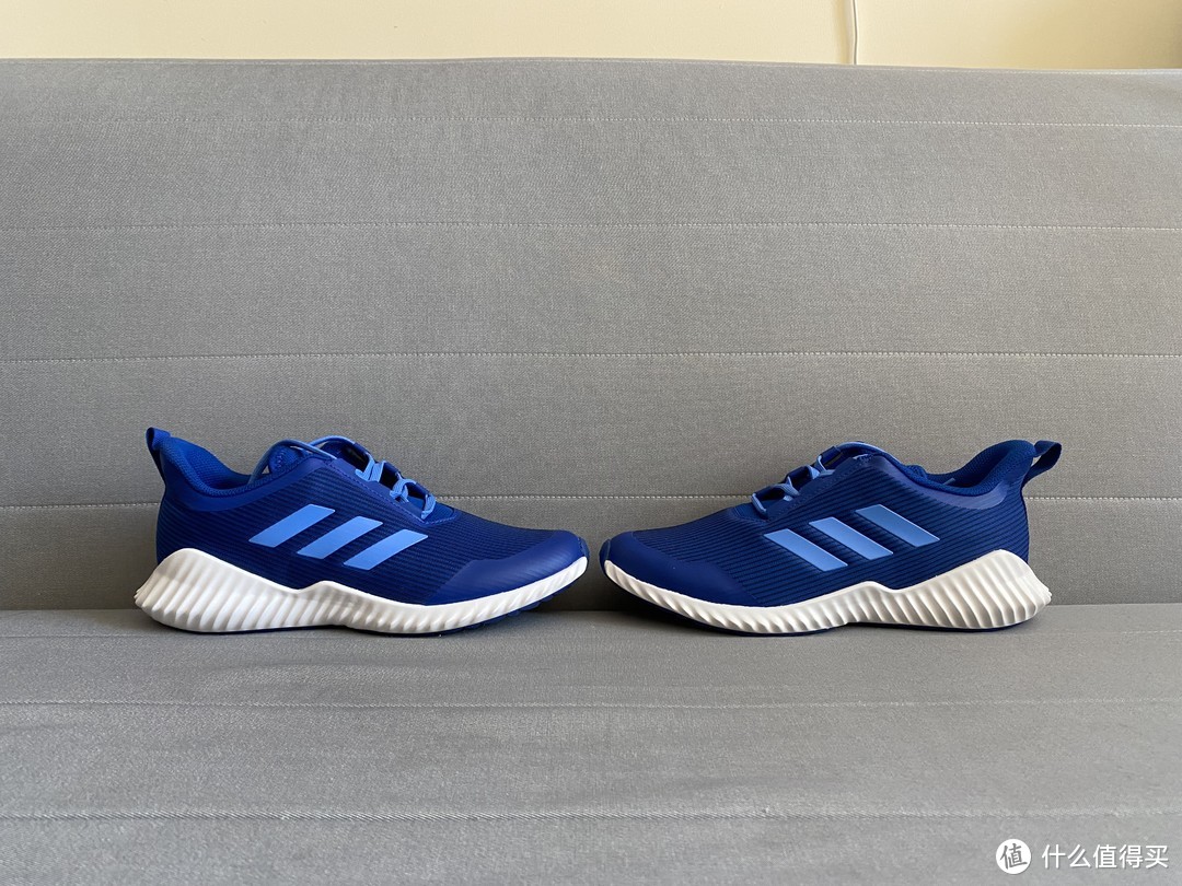 不到百元很实惠的adidas FortaRun K