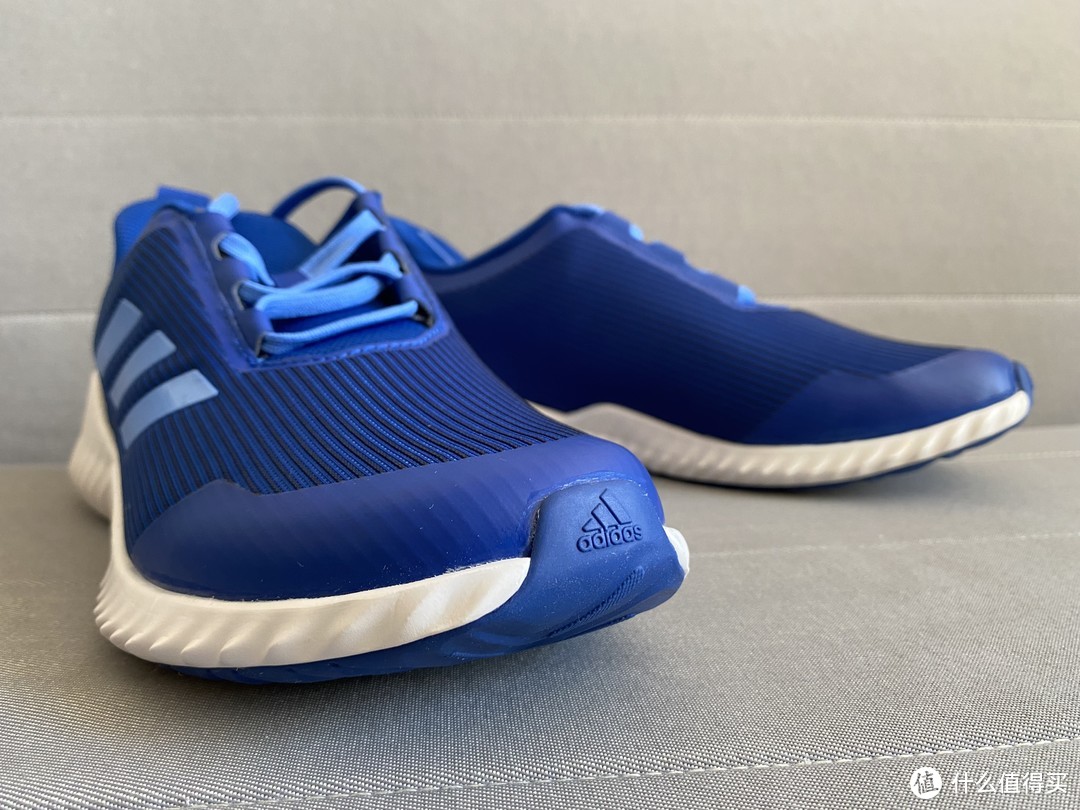 不到百元很实惠的adidas FortaRun K