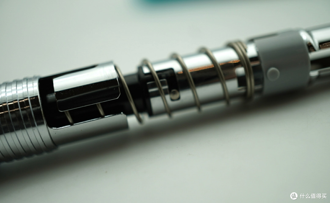 按动钢笔全解析~实物结构分析与使用对比