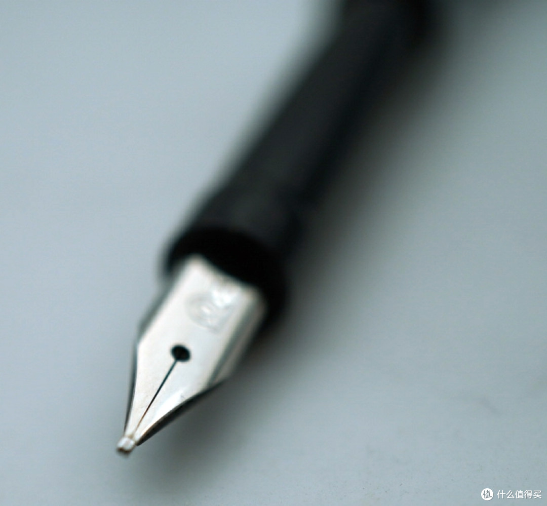 按动钢笔全解析~实物结构分析与使用对比