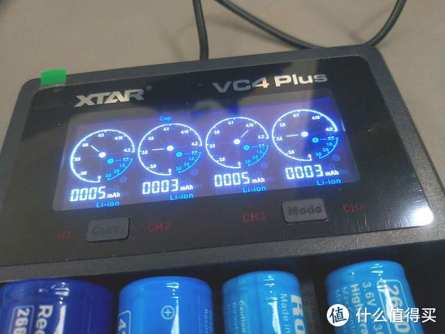 混用随充：XTAR VC4 PLUS充电器开箱