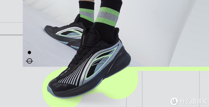 原来国产品牌这么能打，安踏C37 2.0运动鞋上脚体验