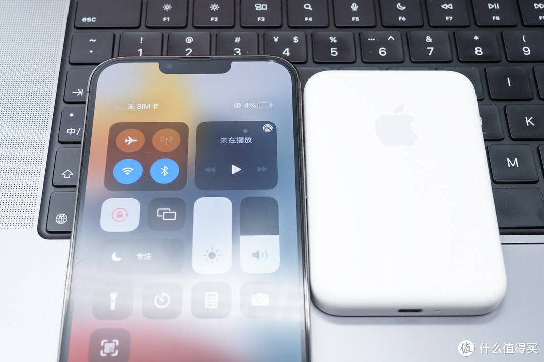 有模有样，苹果、华强北 MagSafe 行动电源横向对比