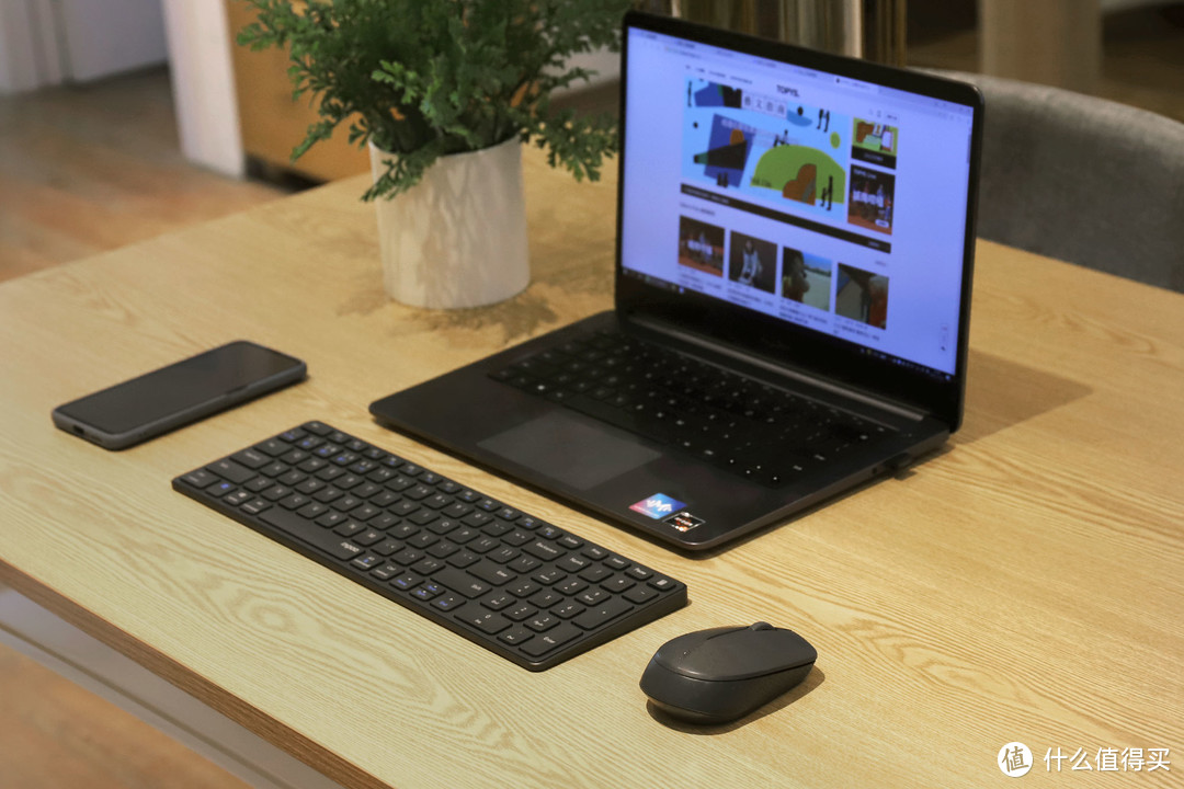超轻薄、全平台兼容键盘怎么选？雷柏E9350G无线刀锋键盘