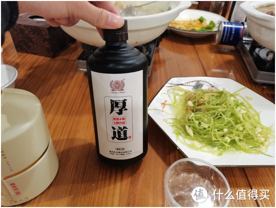 广东2款“猪肉”酒，本地人视为美味，外地酒友却难以下口