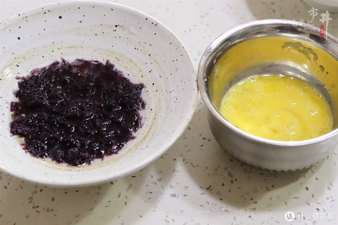 做紫菜蛋花汤，很多人第一步就搞错，清汤寡水，难怪不好喝