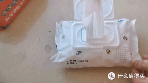 同样是厨房湿纸巾，没想到还有这么大区别？7款常见厨房湿纸巾评测，5款闭眼买，2款不推荐！