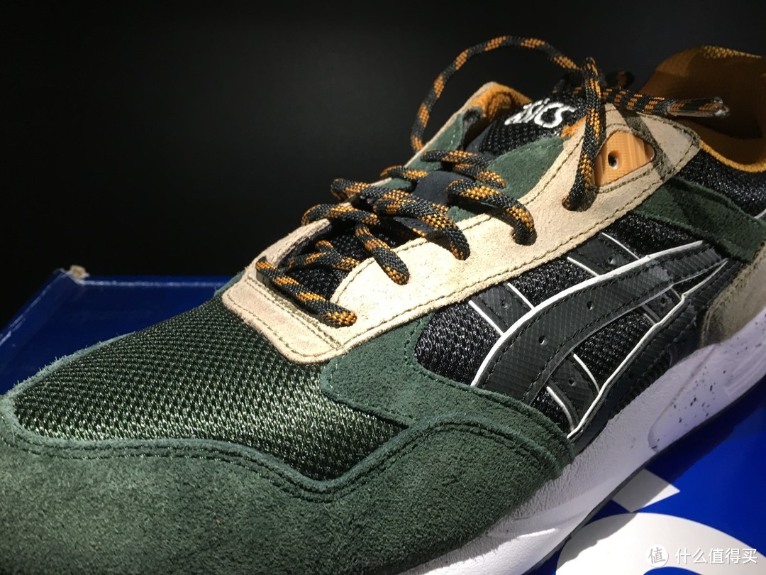 渐渐消失的asics gel-saga