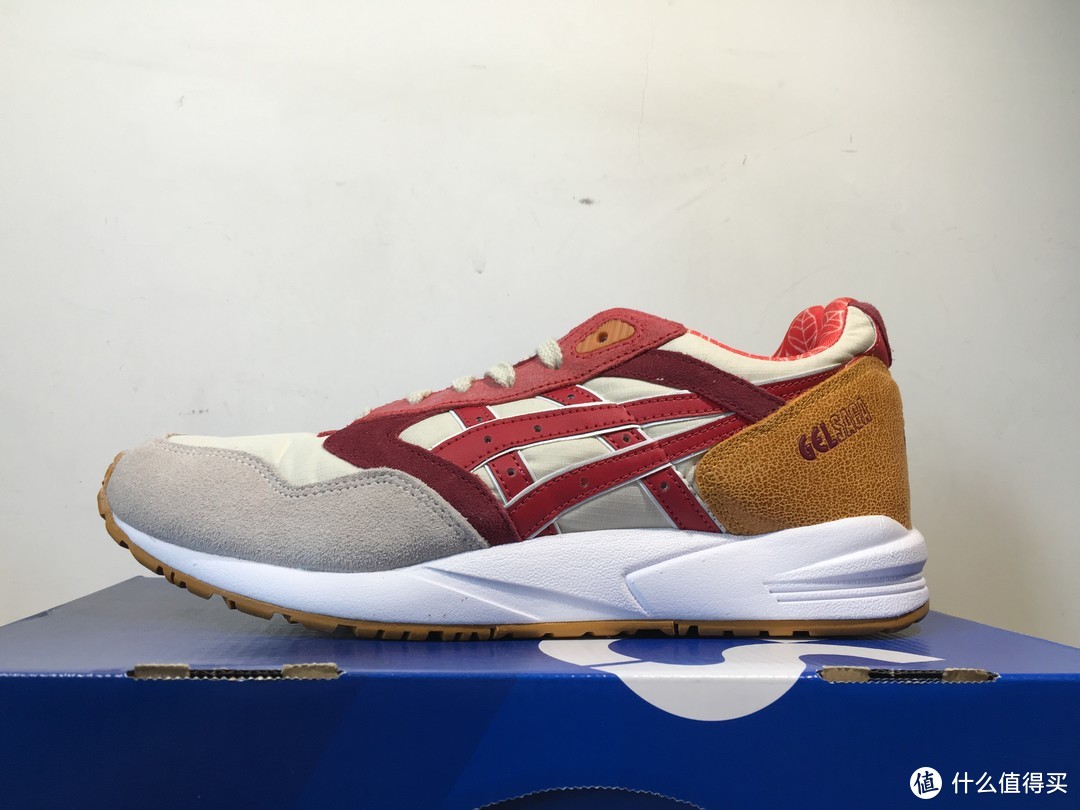 渐渐消失的asics gel-saga