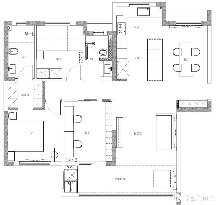 长沙108平四室鸡肋户型，设计师只做3个微改造，让家变成大平层