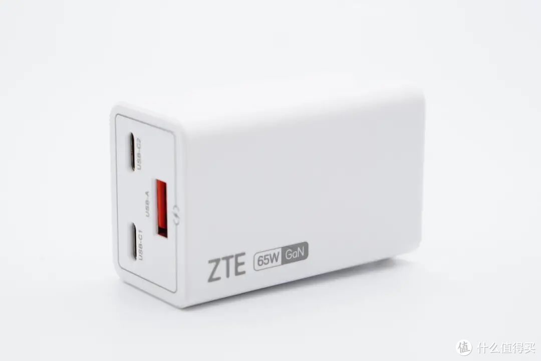 拆解报告：ZTE中兴65W 2C1A氮化镓充电器