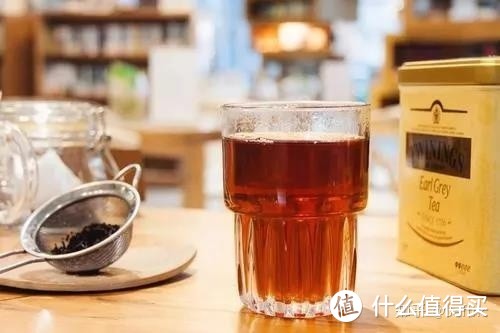 又到了喝川宁红茶的季节