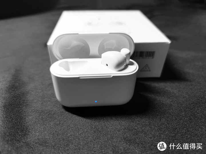 荣耀Earbuds X2体验：百元级真无线耳机升级后还香吗？