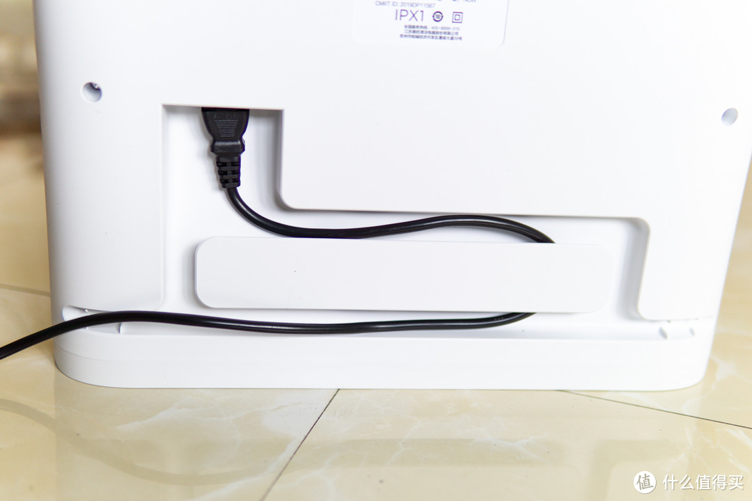 TOF+线激光加持，扫拖洗烘一体的美的W11使用体验怎么样？