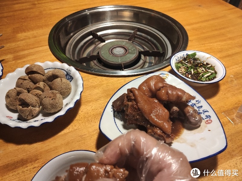 猪蹄+豆腐圆子