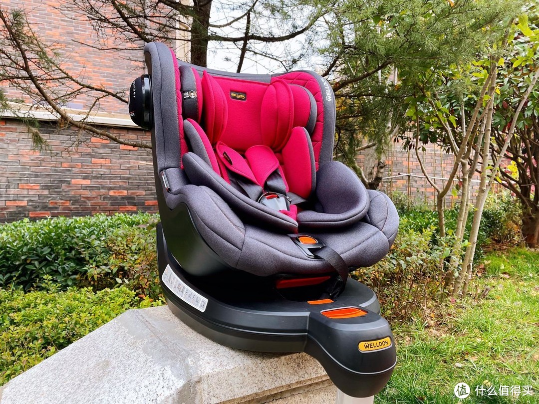 为什么0-4岁的安全座椅更适合新生儿，体验了一个月告诉你答案