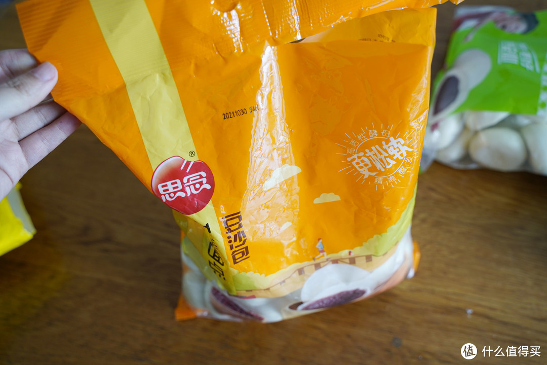 爱吃豆沙包的注意了：8款超市主流速冻豆沙包评测，竟然还有人造奶油添加？