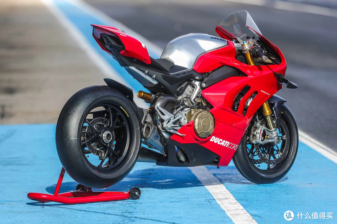 不要60万，只要2XX！乐高42107杜卡迪Panigale V4 R开拼