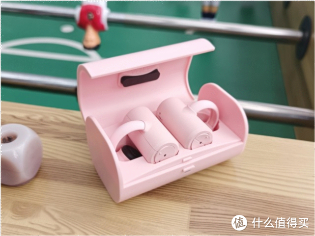 日本earsopen逸鸥的最新款PEACE真无线骨传导运动蓝牙耳机