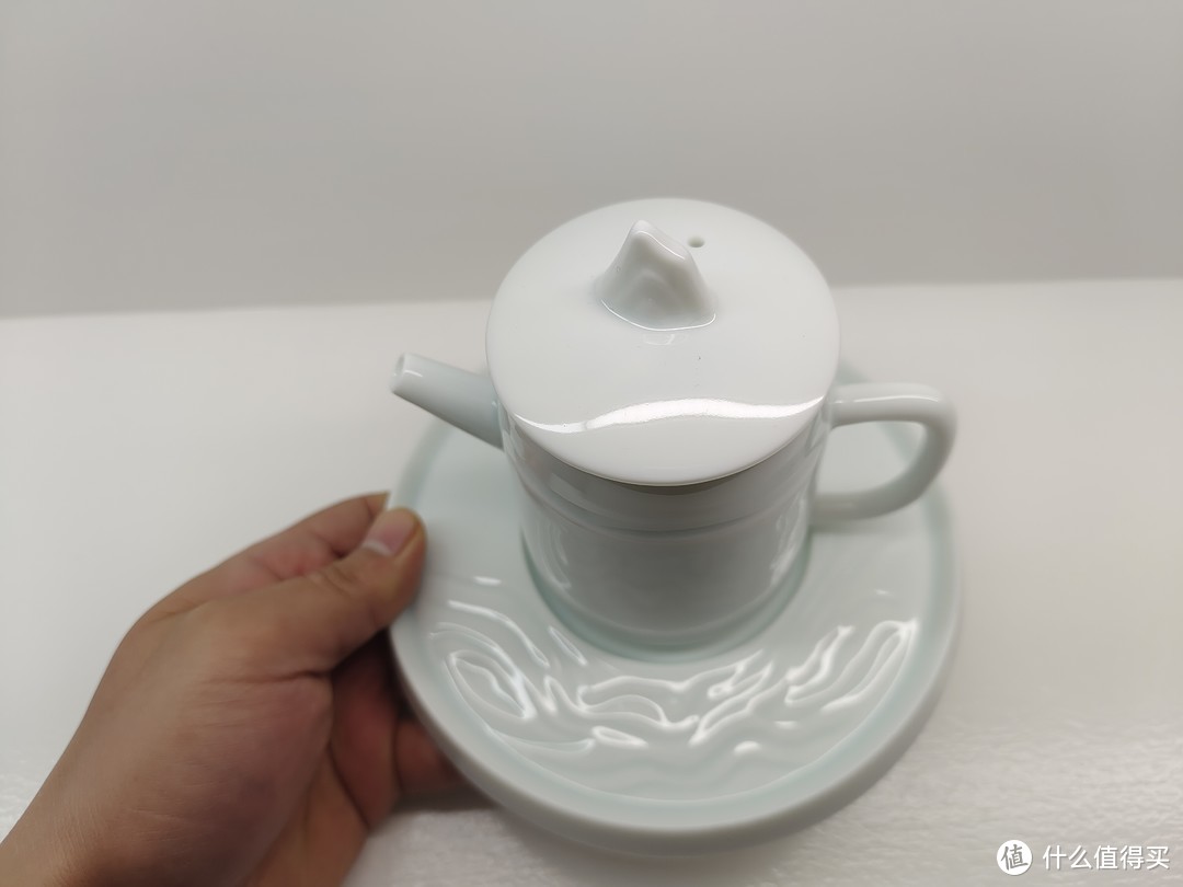 山河如画茶具——茶壶