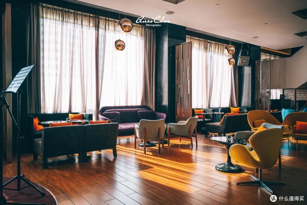 lounge和空中花园the penthouse,全部由国际知名的室内设计公司super