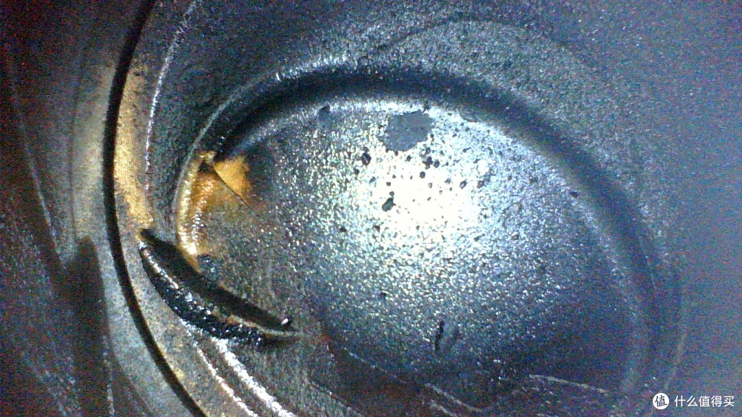 四缸积碳超级厚,黑亮黑亮的