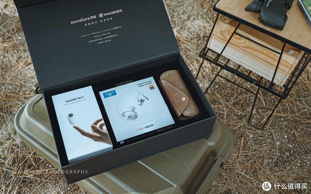 「体验」声阔&Insta360 礼盒：最好玩国货联名，拇指相机花活多，好音质相见恨晚