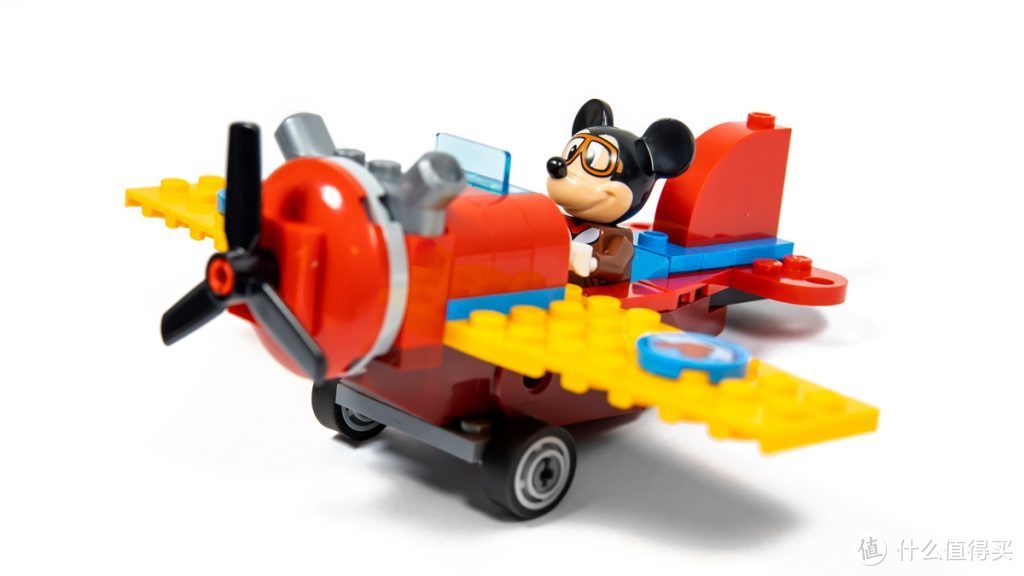 和米奇一起飞向迪士尼城堡吧：乐高10772米老鼠的螺旋桨飞机