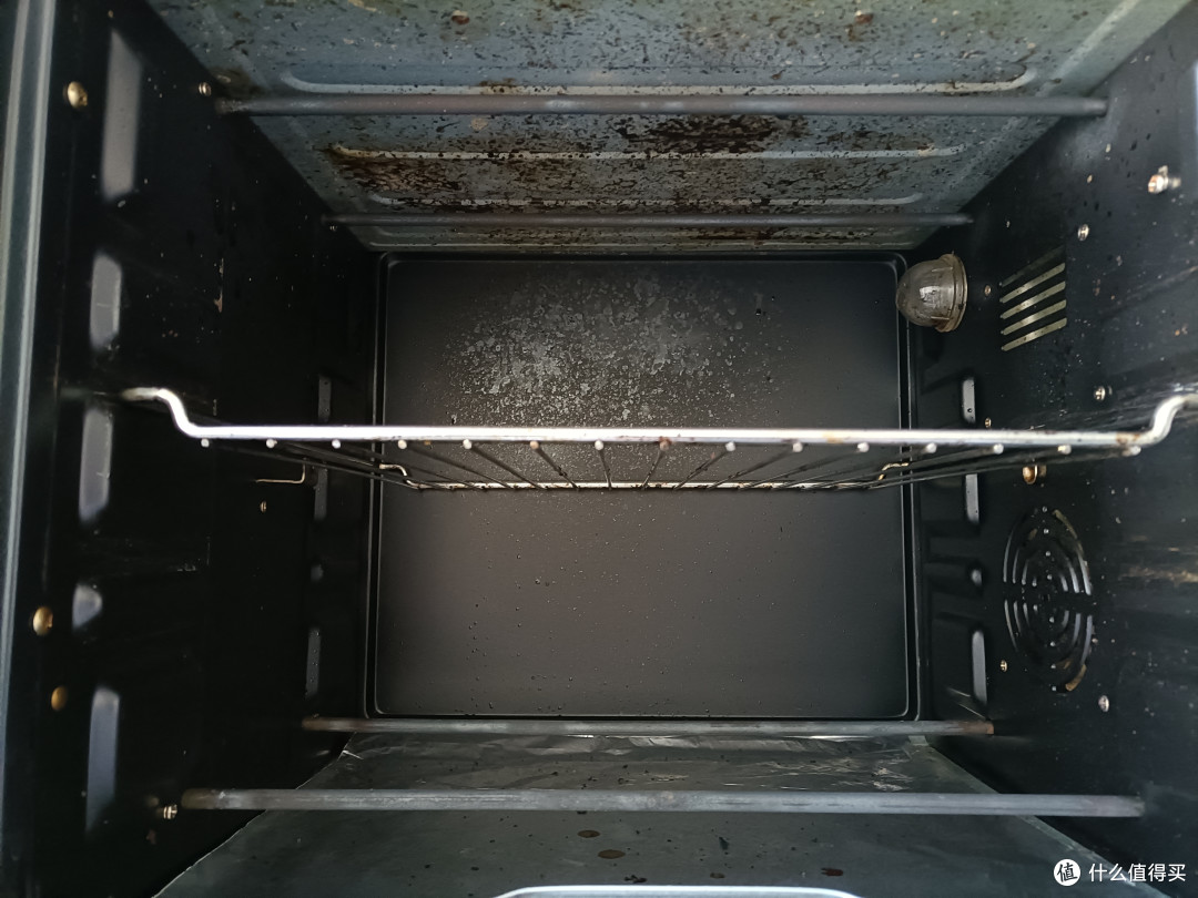 机器内部照片,用了好几年了,有点惨不忍睹,大家忽视.