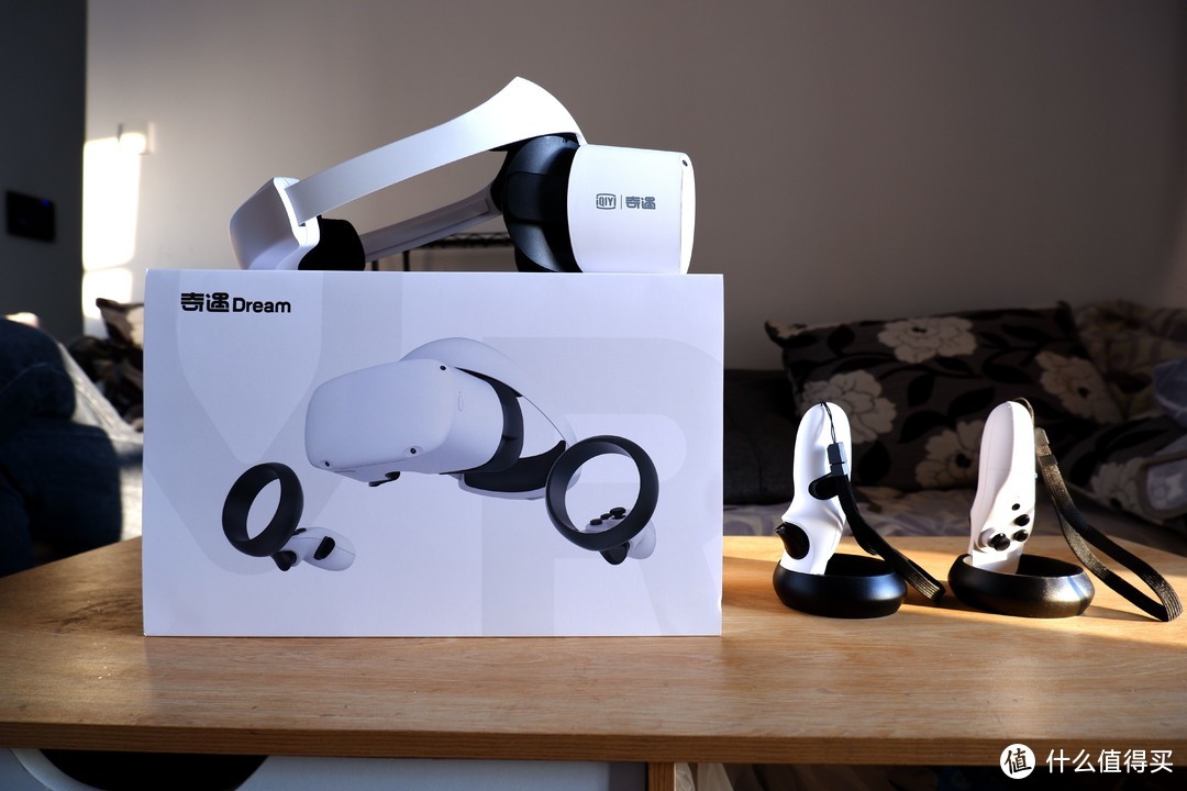 浅谈VR设备设计思路与爱奇艺奇遇Dream VR开箱