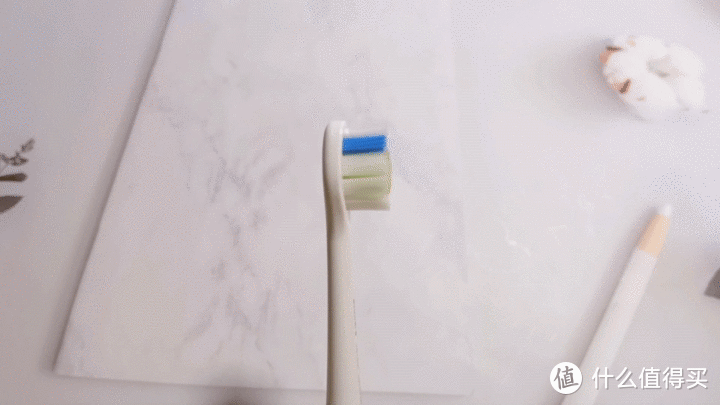 如何选择适合自己的电动牙刷？一晤未来planck O1体验评测