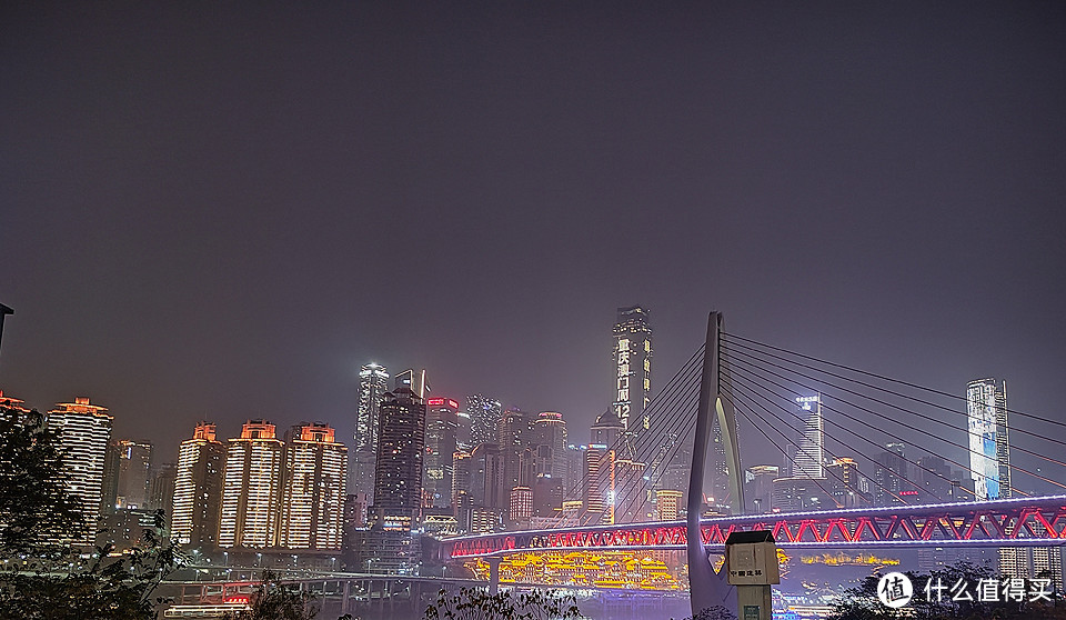 一亿像素细节有多精湛？荣耀60 Pro手机夜景随拍