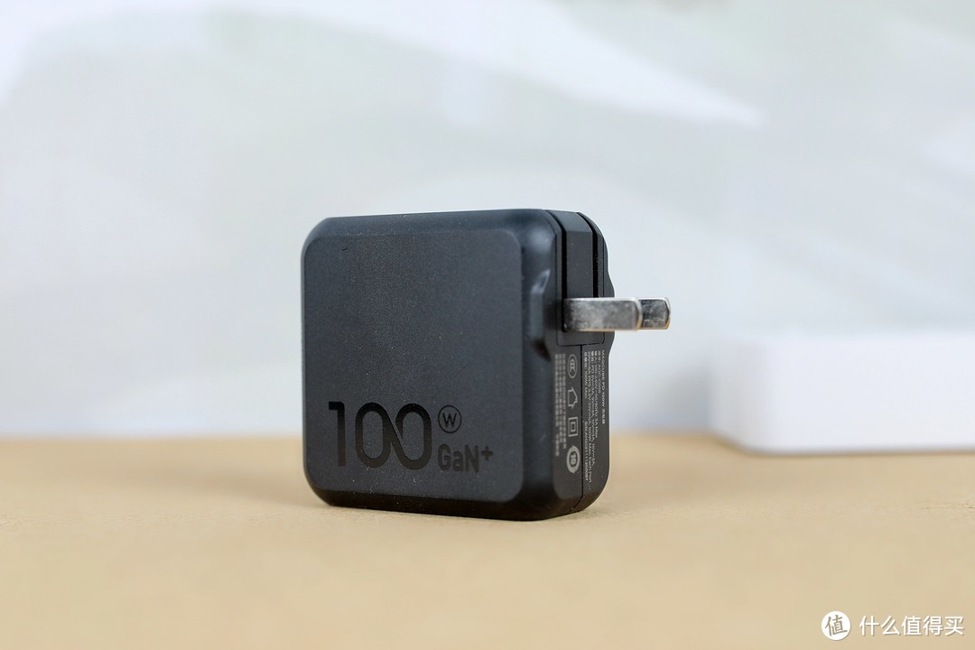 双USB-C智能快充，Aohi Magcube 100W氮化镓快充体验