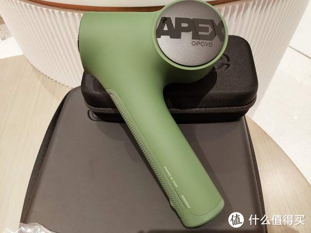 6头顶配筋膜枪——体验OPOVE Apex的快乐