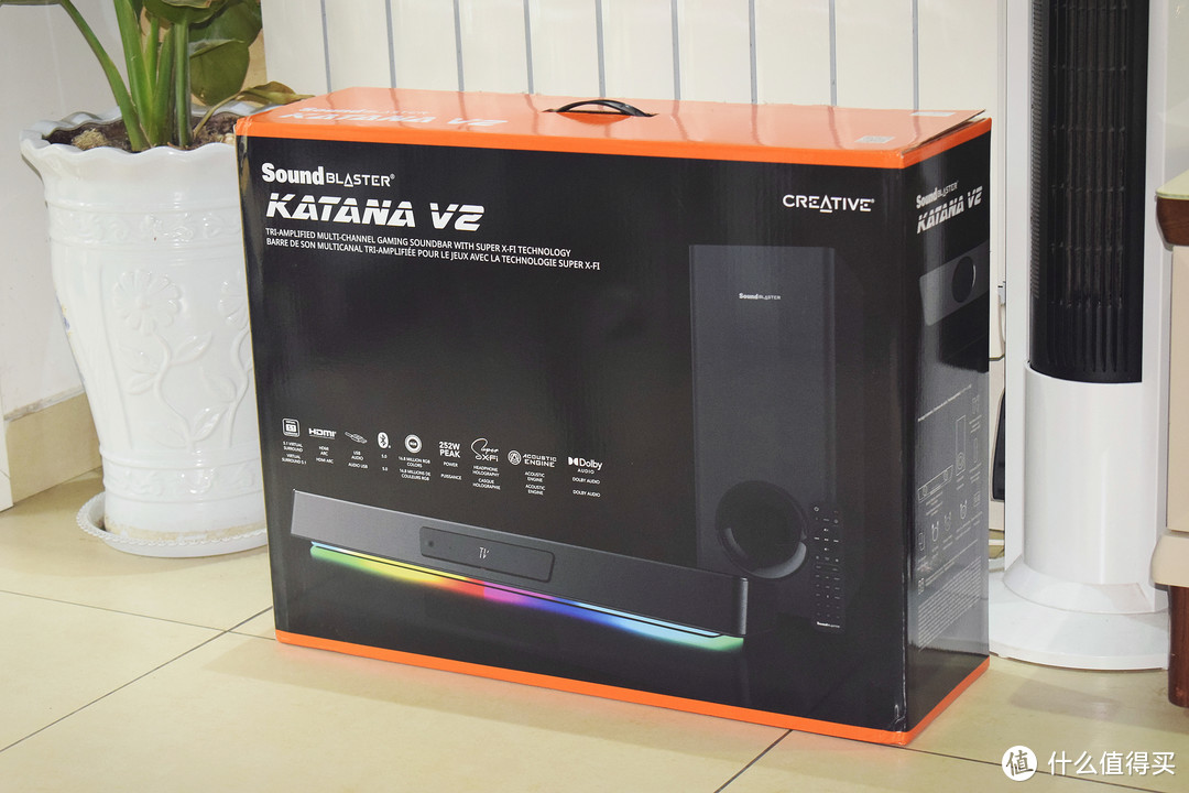 回音壁二代，升级不加价！创新Katana V2条形三功放游戏音箱体验