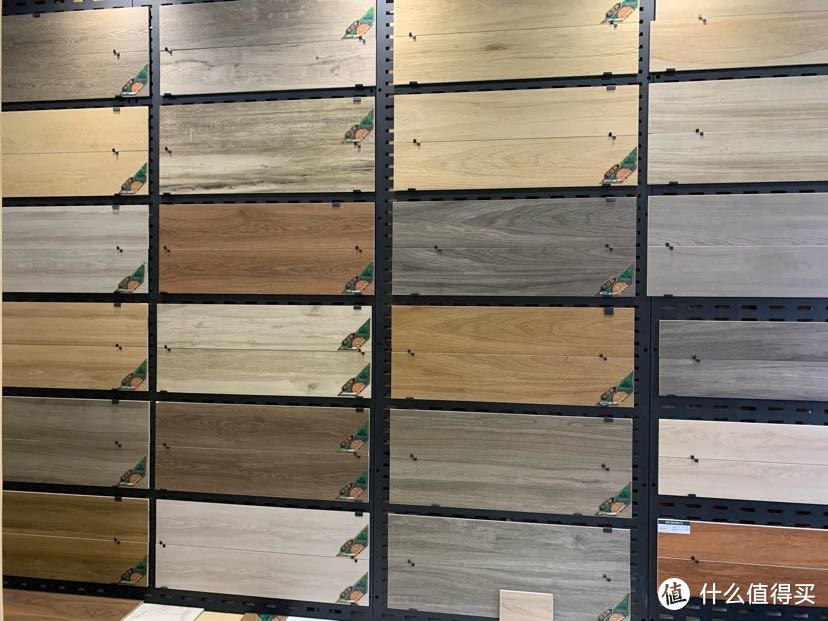 瓷砖科普（八）木纹砖搭配的一切可能原木日系为什么更耐磨防滑不怕潮湿